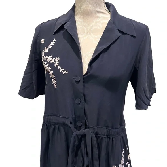 Cinq a Sept Silk Button Blue Dress Embroidered Floral Rose Pink Pockets Small 4 - Picture 2 of 16